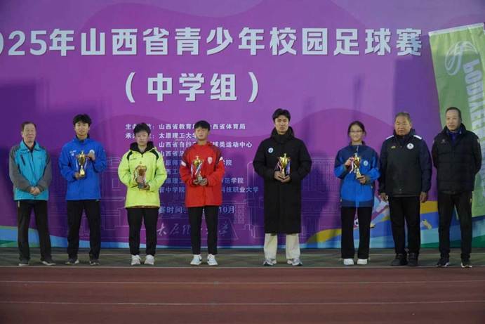 764ca497cfe4ddeb246efe72b176eb3e